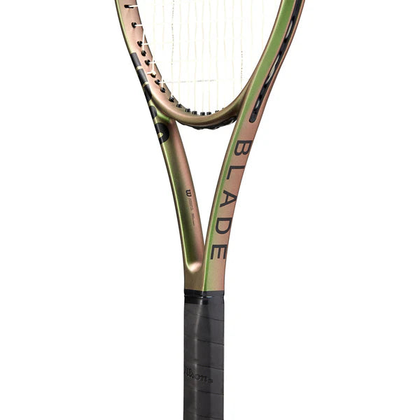 Blade 104 V8 Strung Tennis Racket